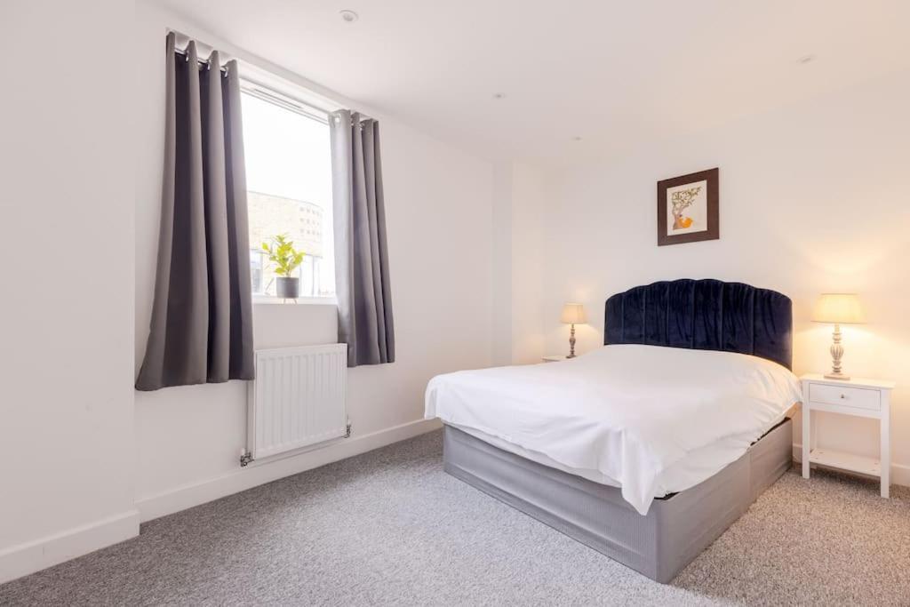 Vertigo Boutique Sleeps 4 London Kingston upon Thames  Zewnętrze zdjęcie