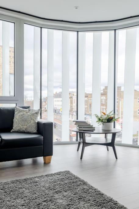 Vertigo Boutique Sleeps 4 London Kingston upon Thames  Zewnętrze zdjęcie