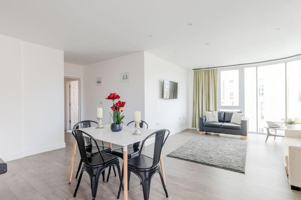Vertigo Boutique Sleeps 4 London Kingston upon Thames  Zewnętrze zdjęcie